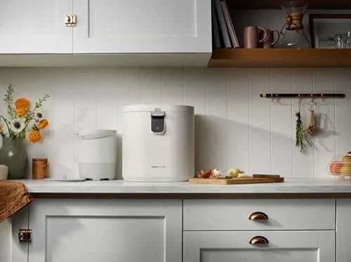 Food Recycling Unit | Indoor Composting Box Alternative | Electric Desktop Food Grinder, equipped with odorless 5-liter indoor food waste bin, facilitating garbage management | Gray