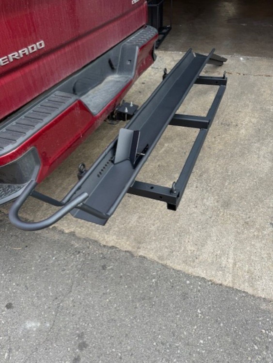Black Bulldog Hitch Mount Motorcycle Carrier