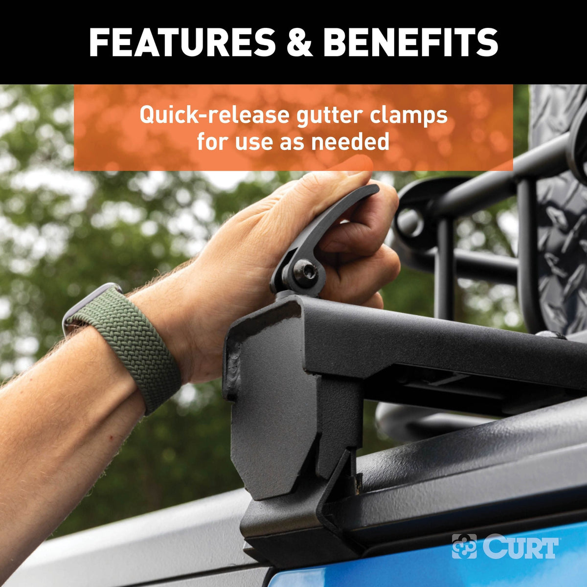 CURT 18119 Quick-Release Roof Rack Crossbars, Black Steel, Select Jeep Wrangler JK