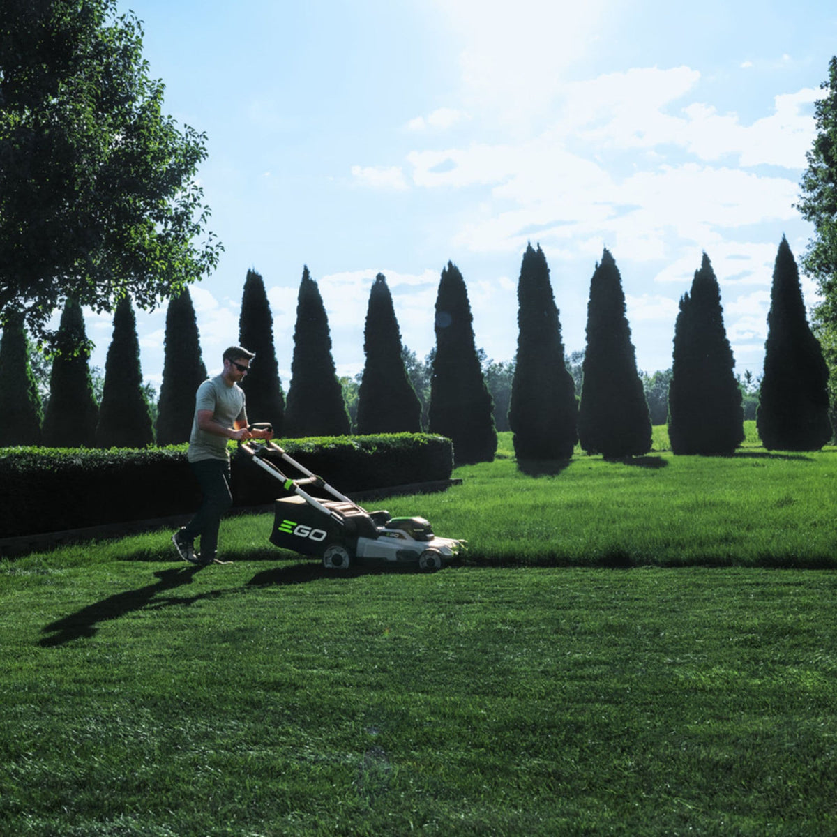 EGO POWER+ 56V Cordless 21-in Push Lawn Mower with (1) 6.0Ah Battery and (1) 320W Charger, LM2114