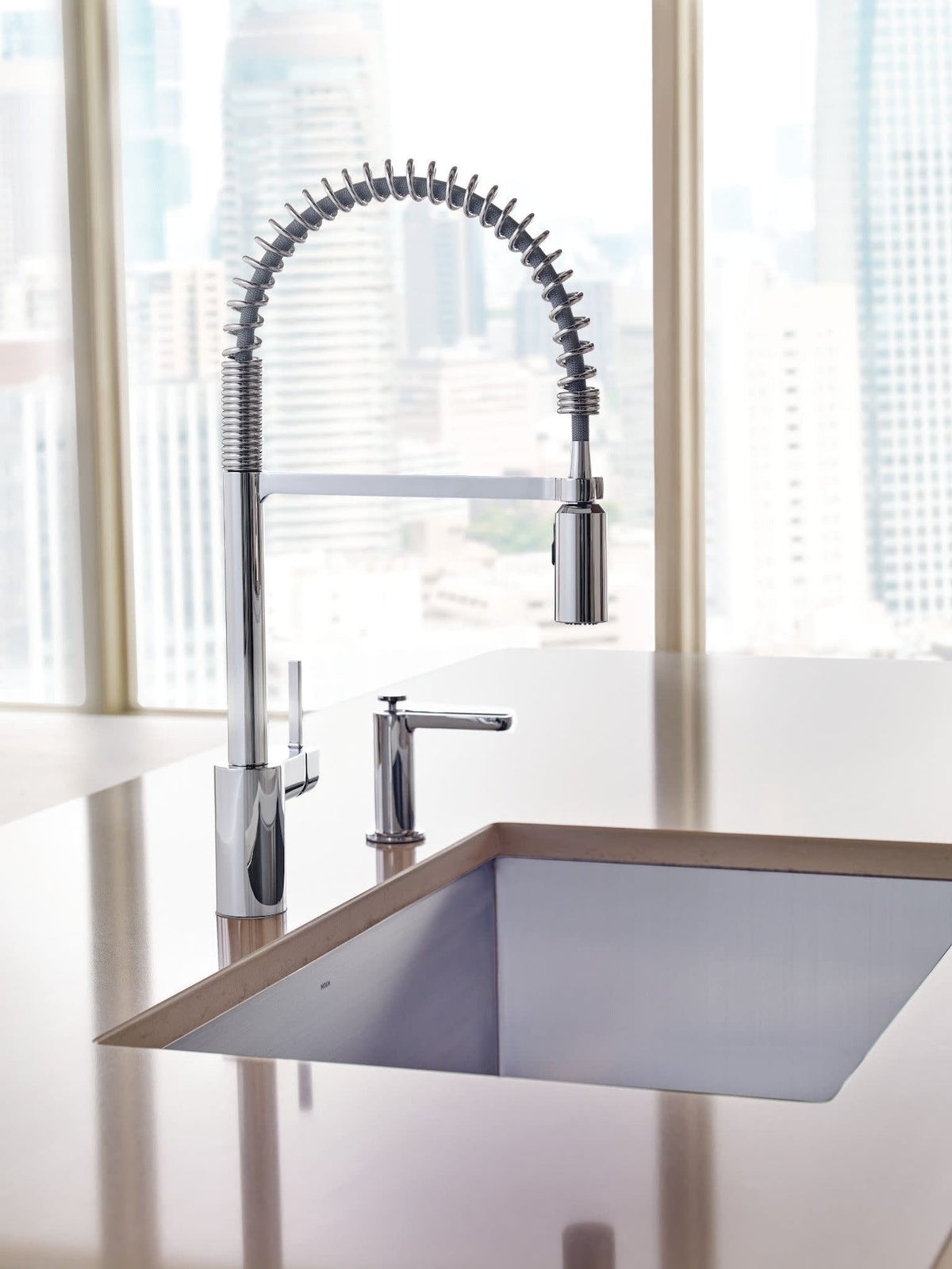 Moen Align Single Handle High Arc Pull Down Sprayer Kitchen Faucet, Chrome